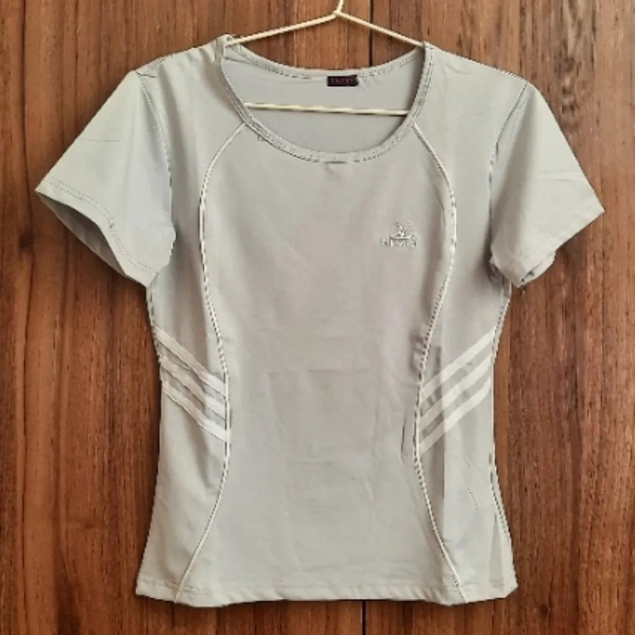 تیشرت ورزشی