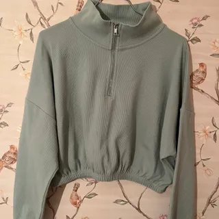 ست کراپ و شلوار