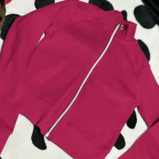 ‌کراپ آستین فینگردار