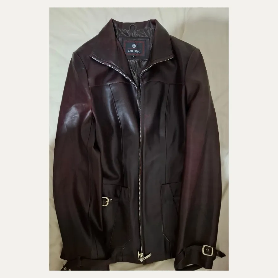 کت چرم زرشکی