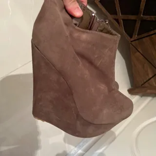 نیم بوت لژدار