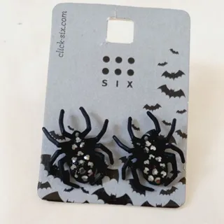 گوشواره عنکبوت زیبا