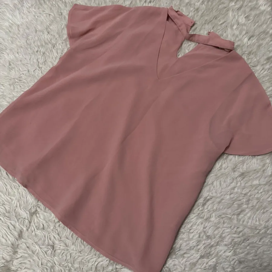 شومیز برند صورتی گردن دار