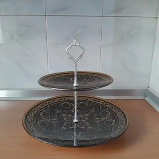 شیرینی خوری