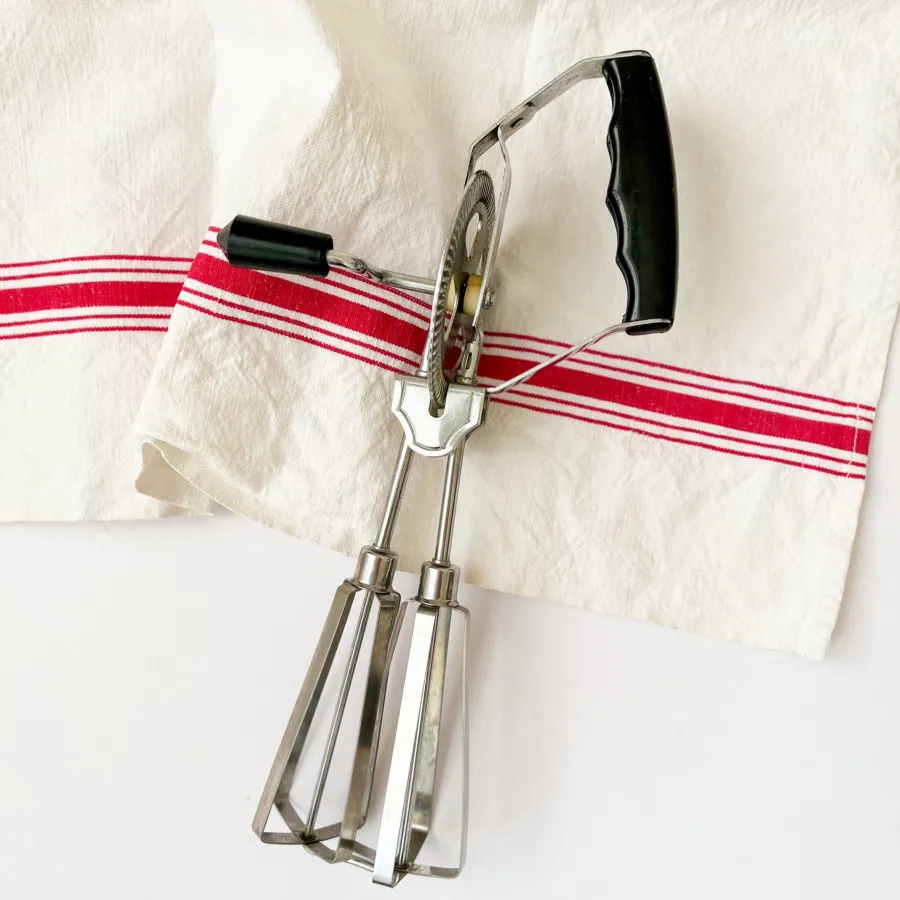 همزن دستی وینتیج