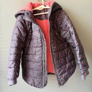 کاپشن پر مارک لوپیلو