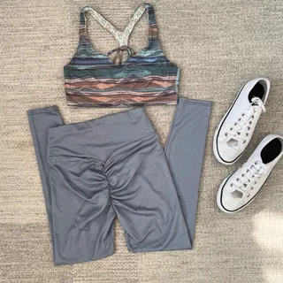 لگ طوسی پشت چین دار