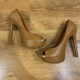 کفش استرادیواریوس