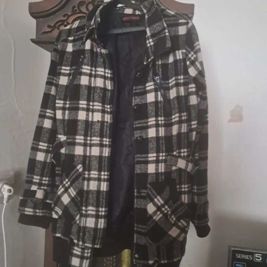 مانتو کتی استردار کشمیر