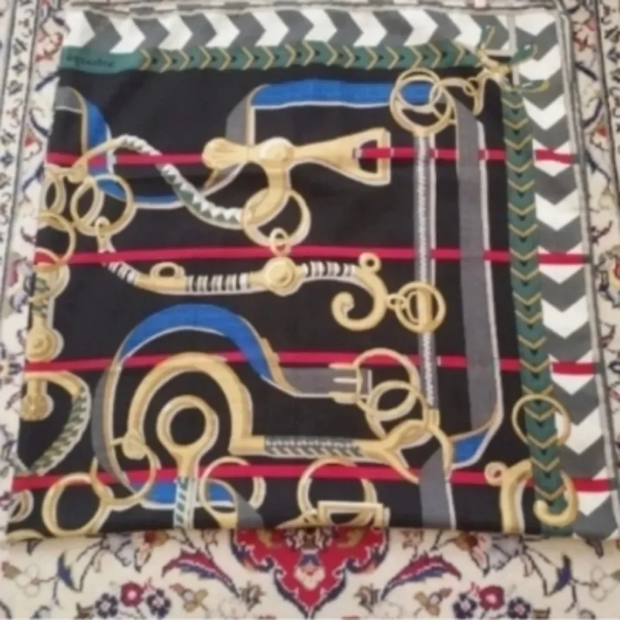 روسری پاییزه