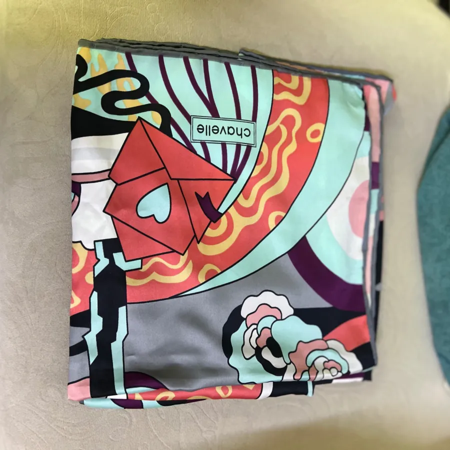 روسری ابریشمی خارجی