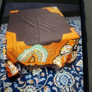 روسری ابعاد 97x94