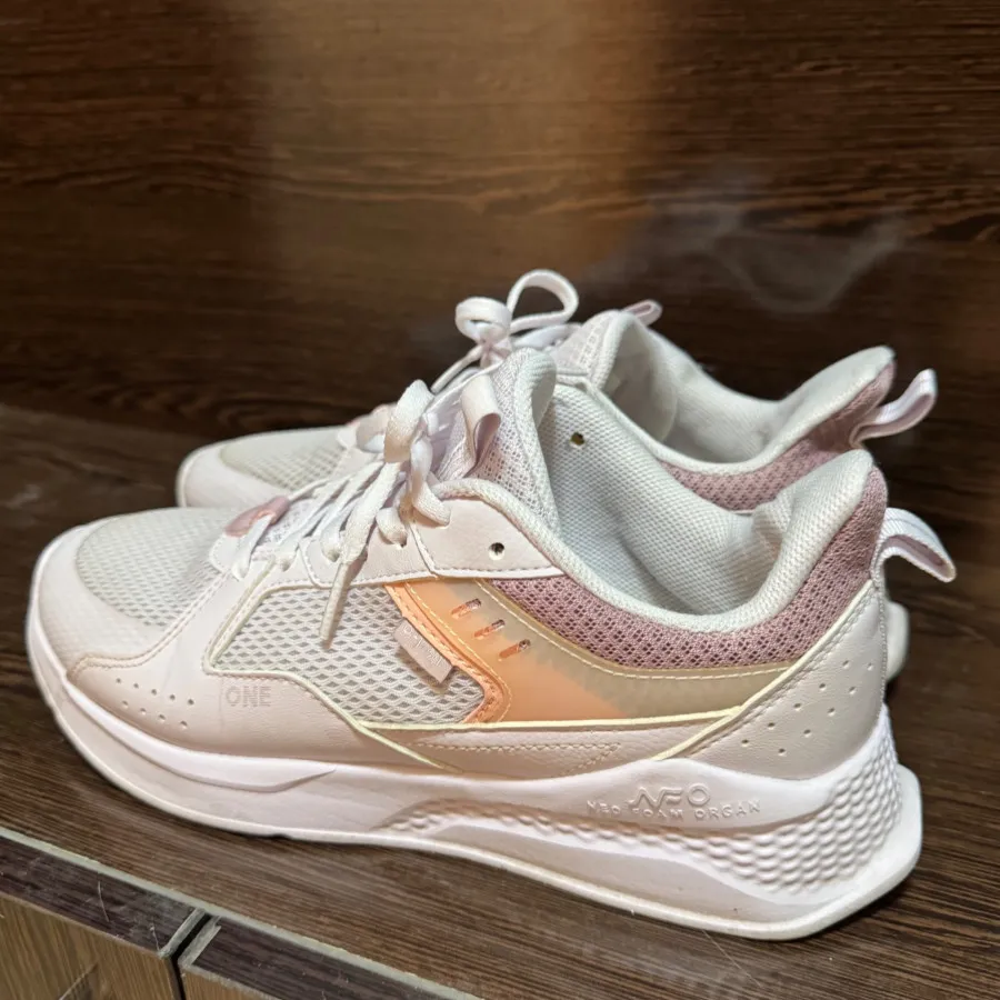 کفش کتونی 361