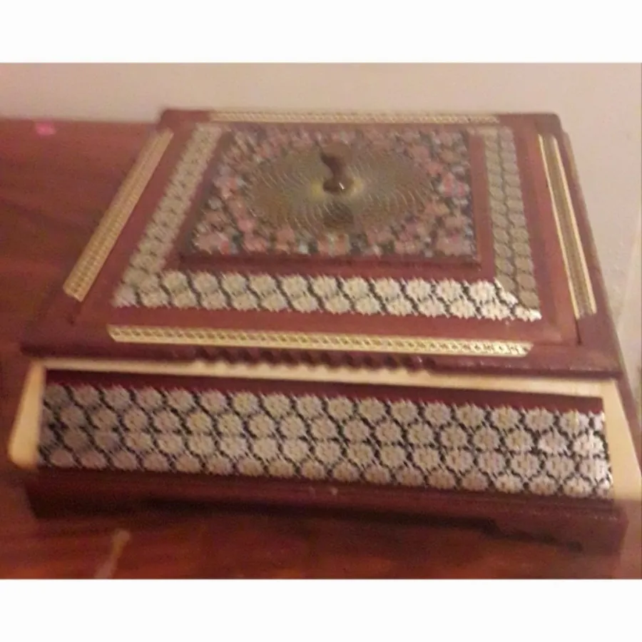 ظروف عتیقه اصفهان