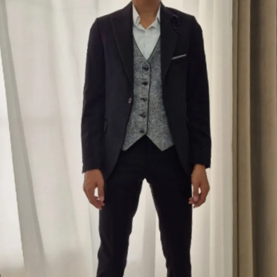 کت و شلوار مردانه