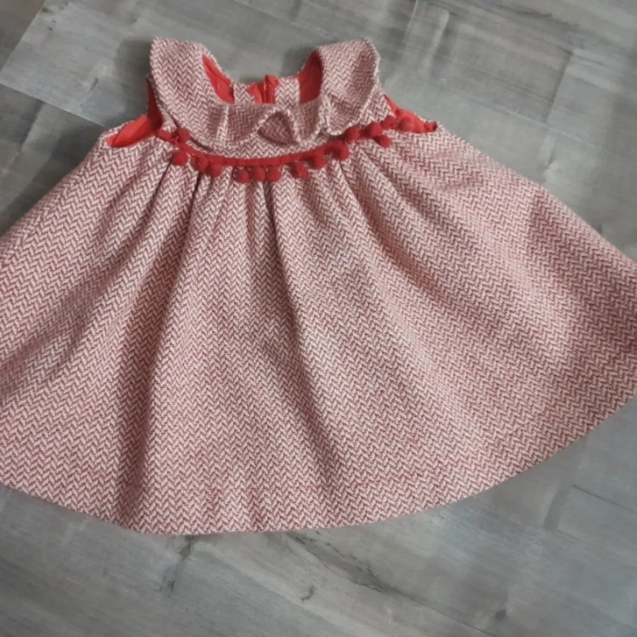 پیراهن قرمز