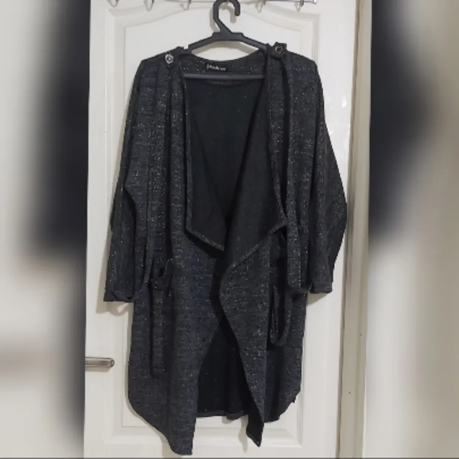 مانتو آنغوره