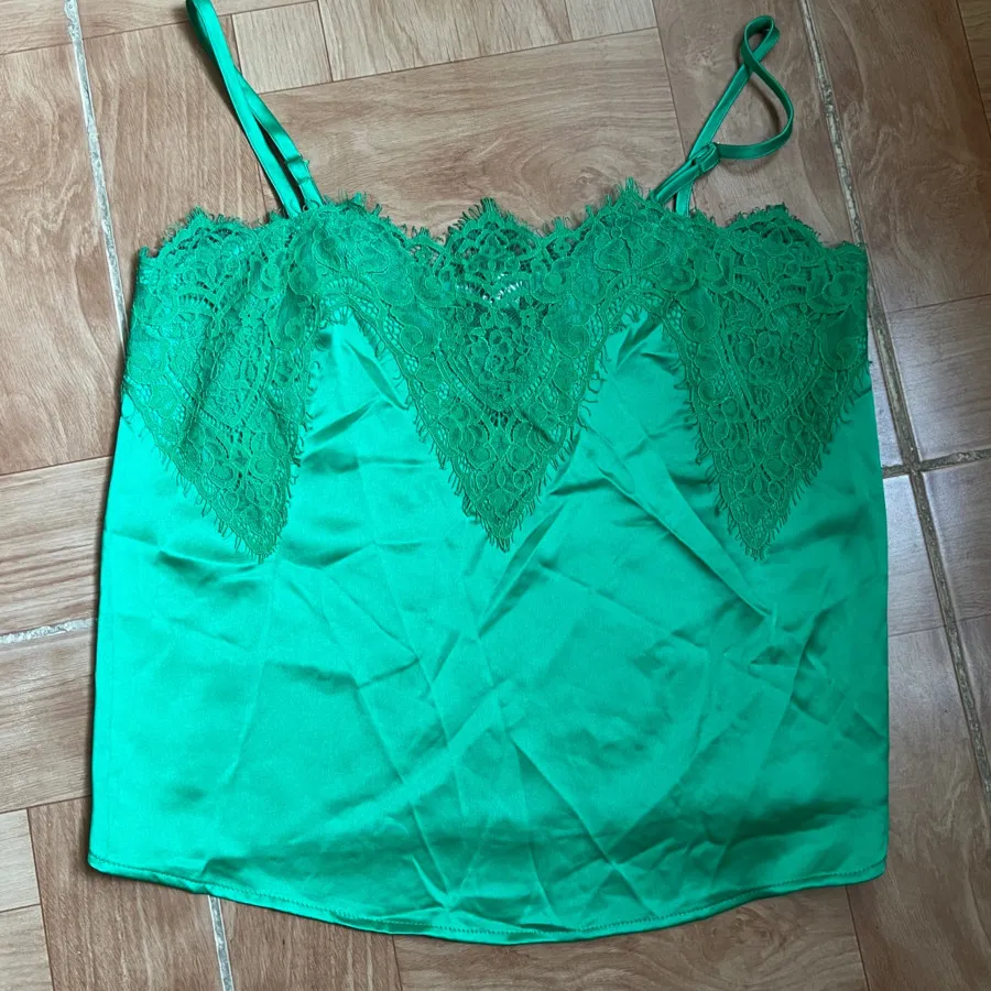 تاپ مجلسی ساتن