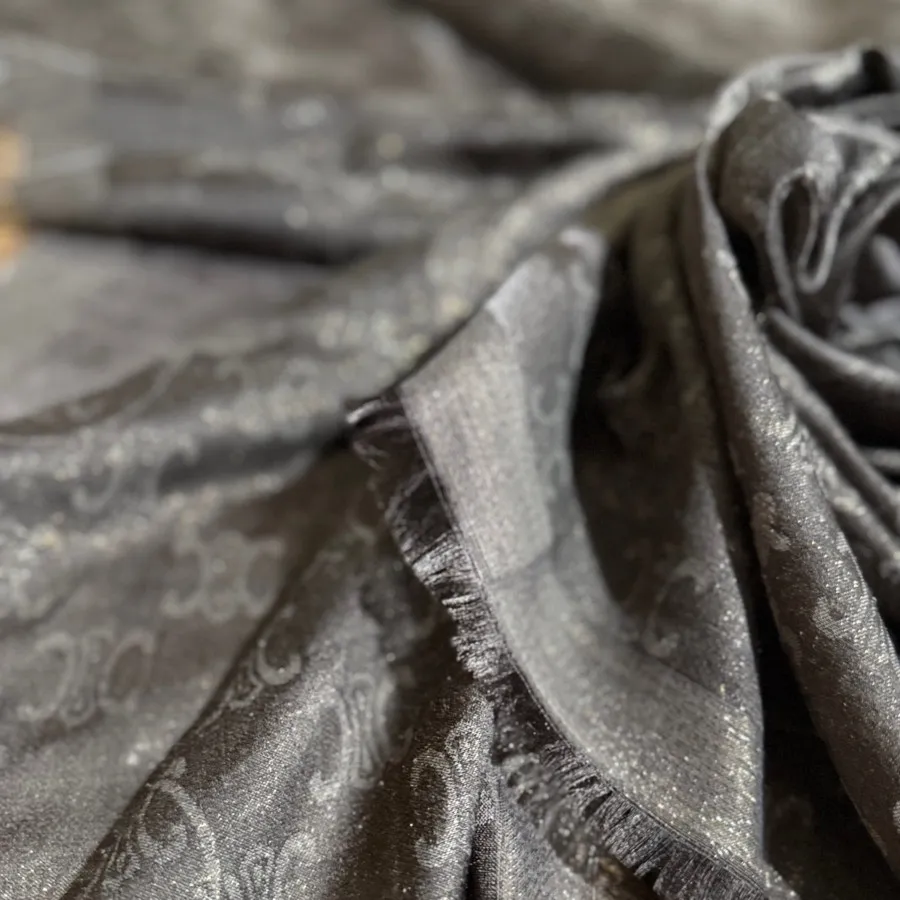 روسری قهوه ای لمه دار