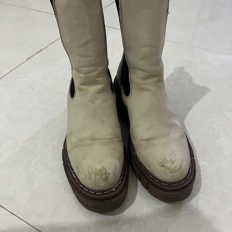 بوت خارجی وارداتی