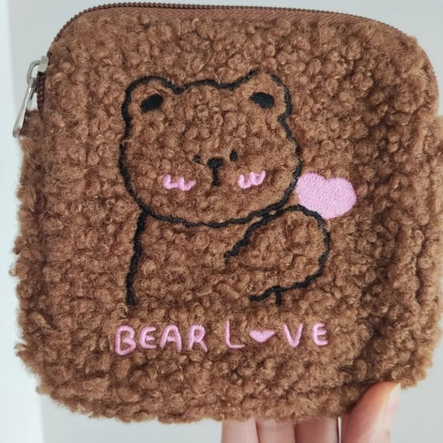 کیف پد بهداشتی