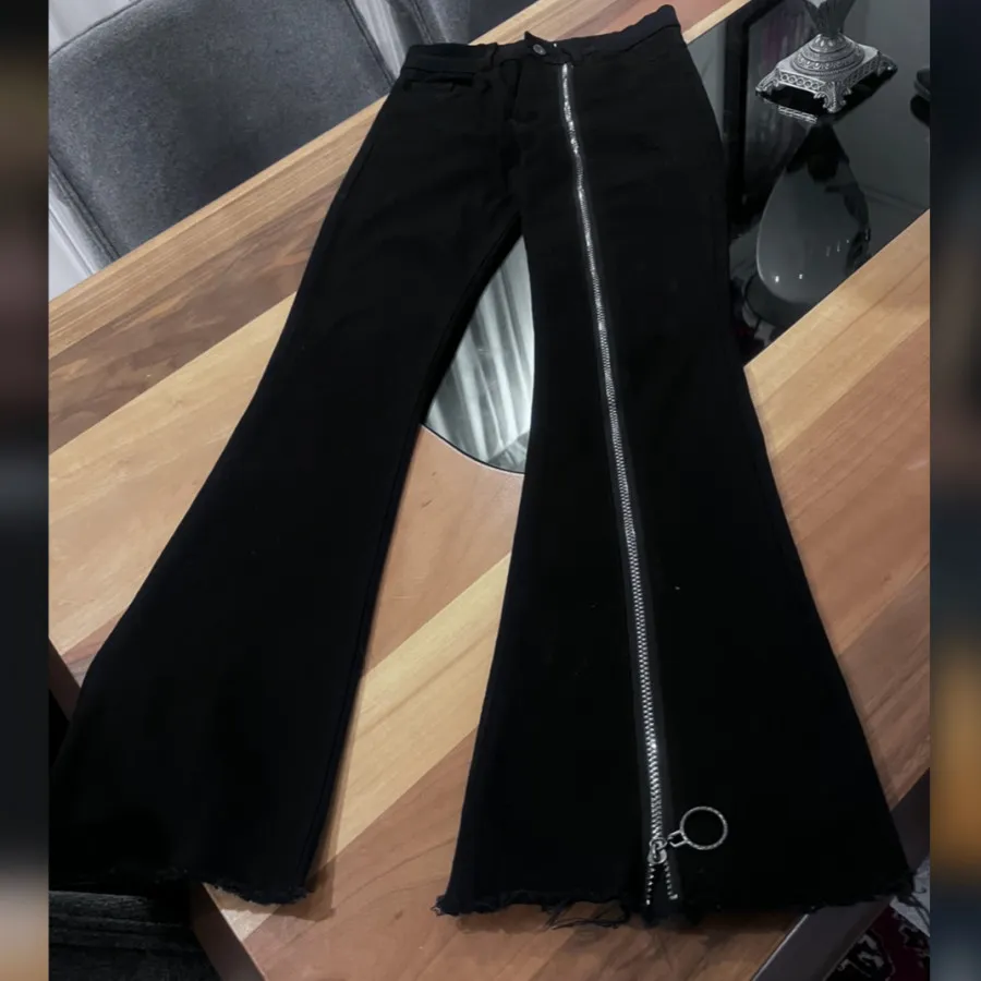 شلوار حین بوتکات