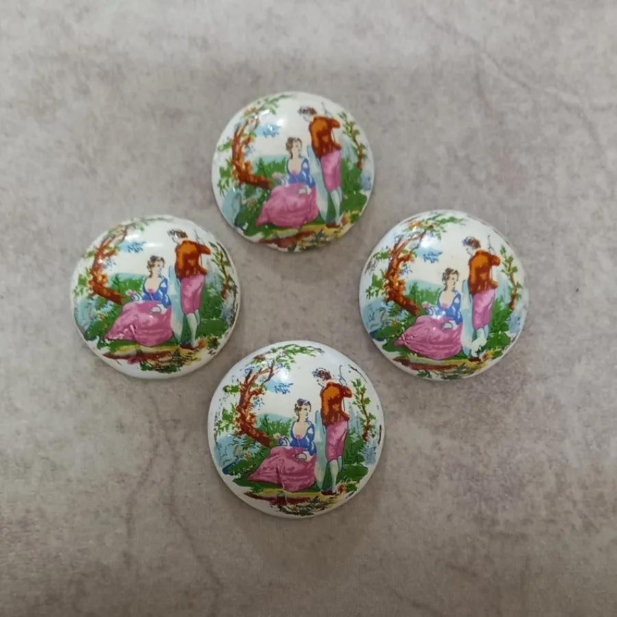 4 عدد مگنت خارجی