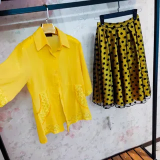 شومیز و دامن