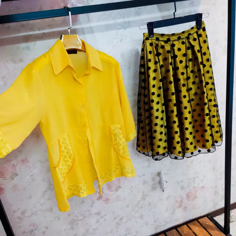 شومیز و دامن