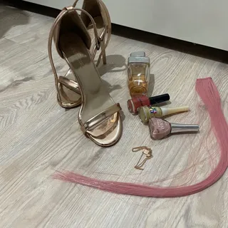 کفش‌ بندی رزگلد