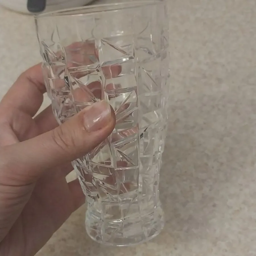 پارچ و لیوان