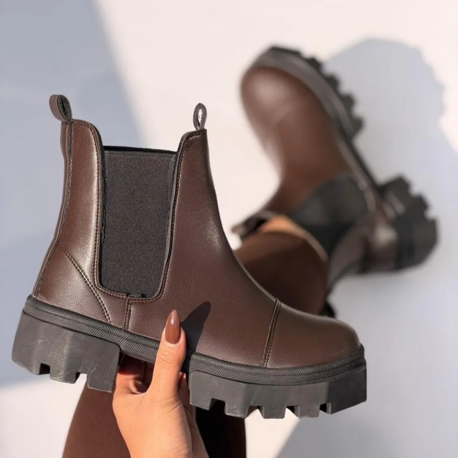 نیم بوت قهوه ای زنانه