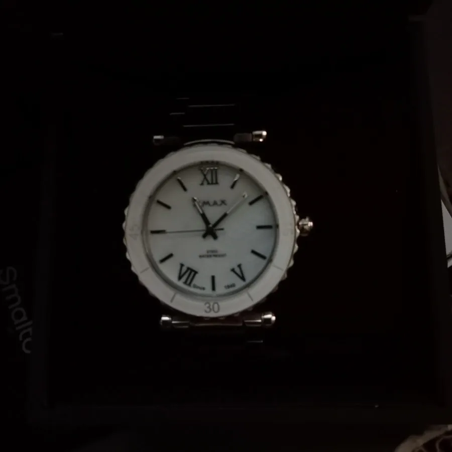 ساعت زنانه اوماکس