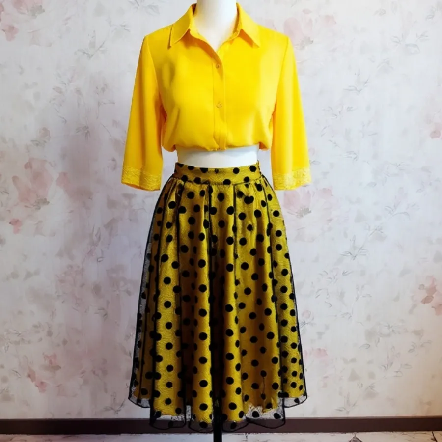 شومیز و دامن