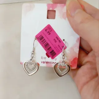 گوشواره جذاب و زیبا