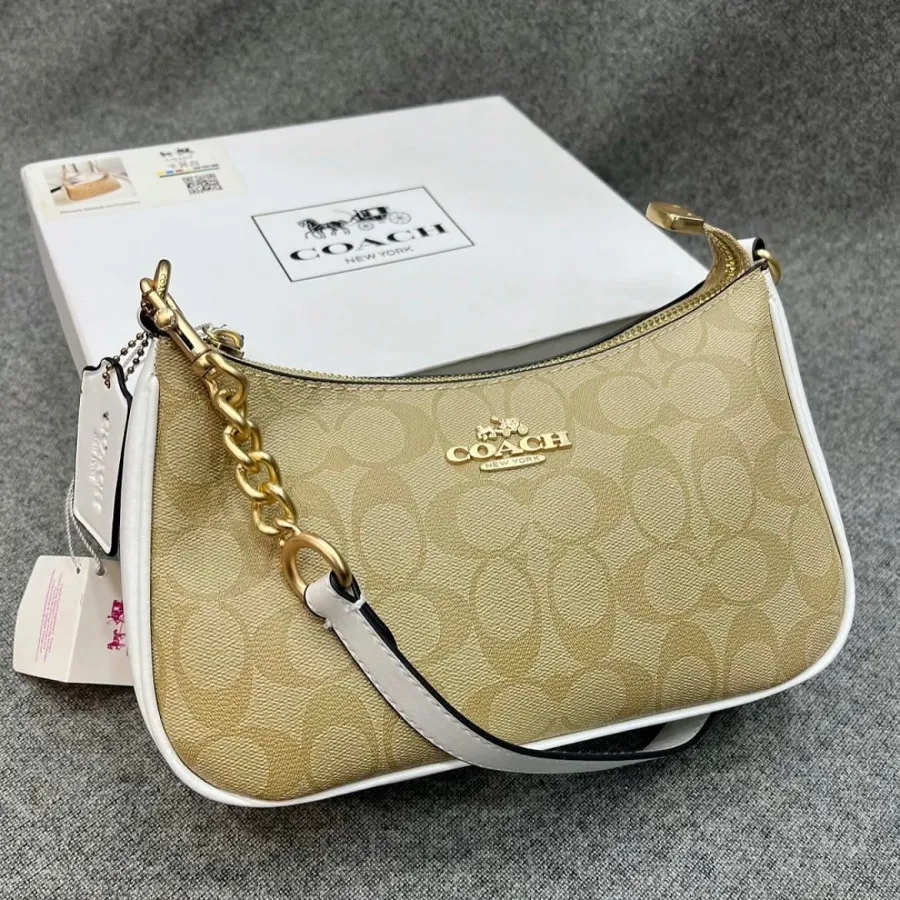 کیف زنانه کوچ