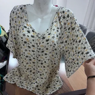 شومیزگلدار 120$