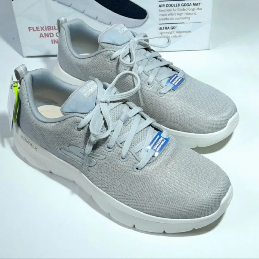 کفش پیادهروی اسکچرز اصل