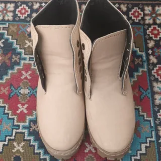 بوت زنانه دوردوخت