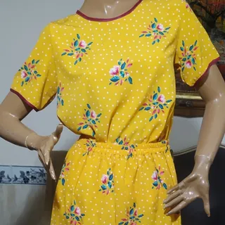 لباس راحتی بلوز و دامن