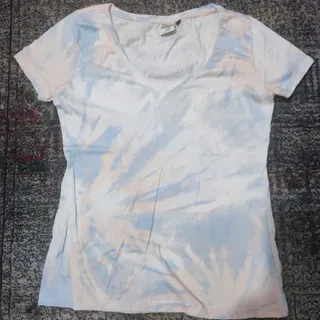 تعدادی تیشرت کاملا نو