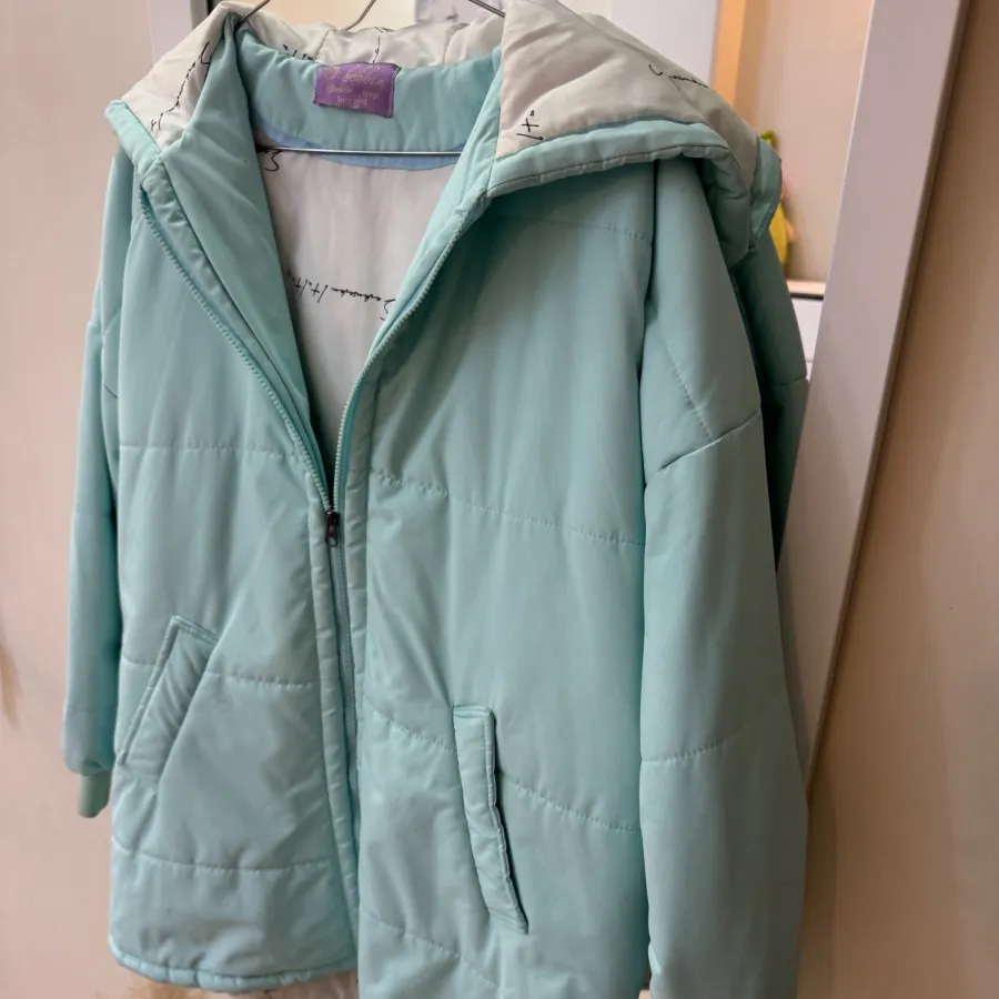 کاپشن برند bobbin