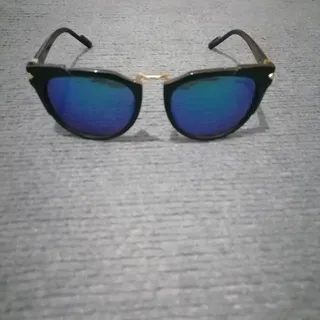 عینک آفتابی