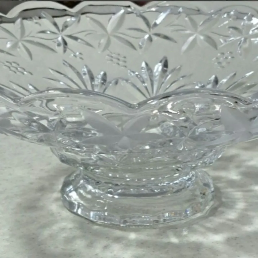 میوه خوری یاقوتی سوگا