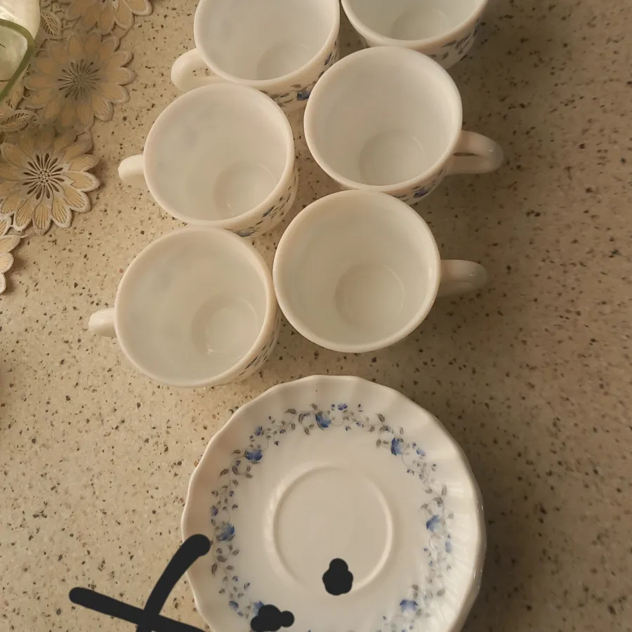 فنجان نعلبکی