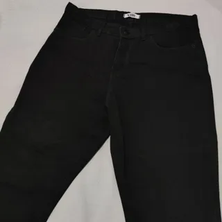 جین وارداتی شیک