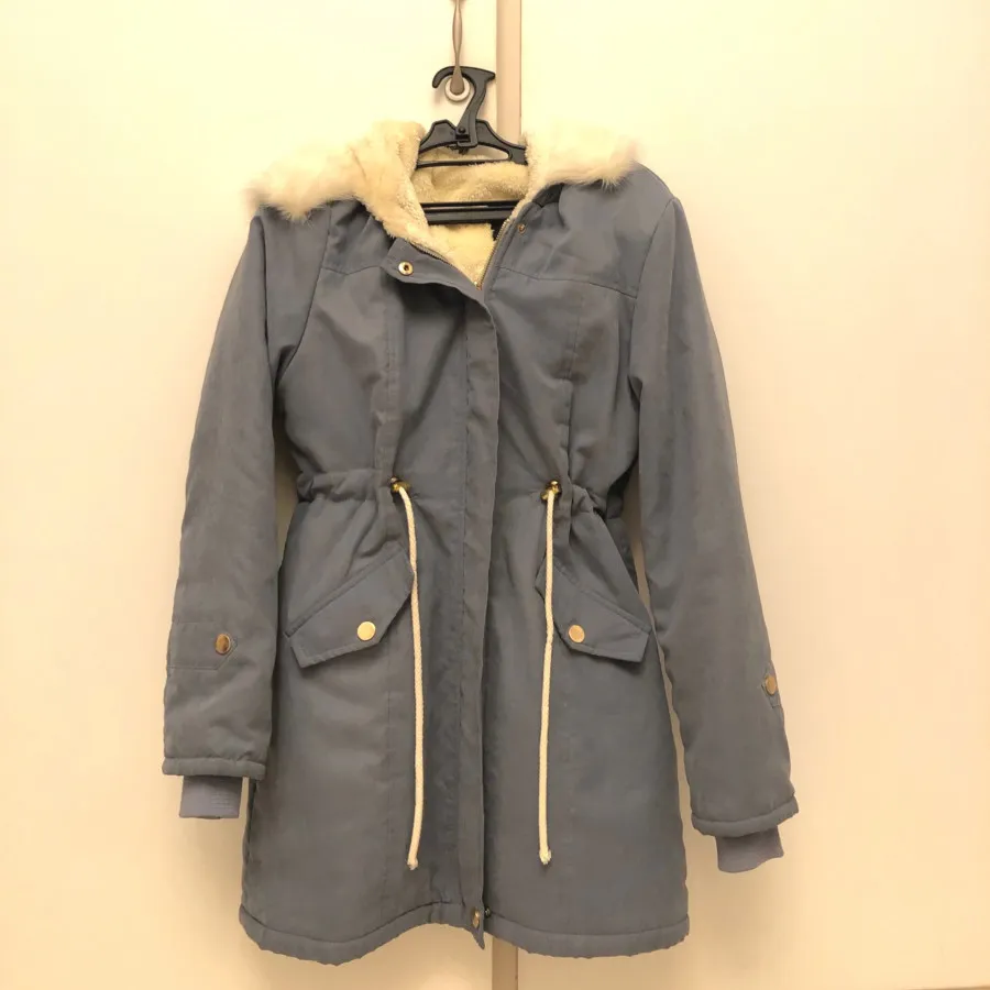 کاپشن آبی داخل پشم و پلار