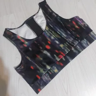 نیم تنه ورزشی