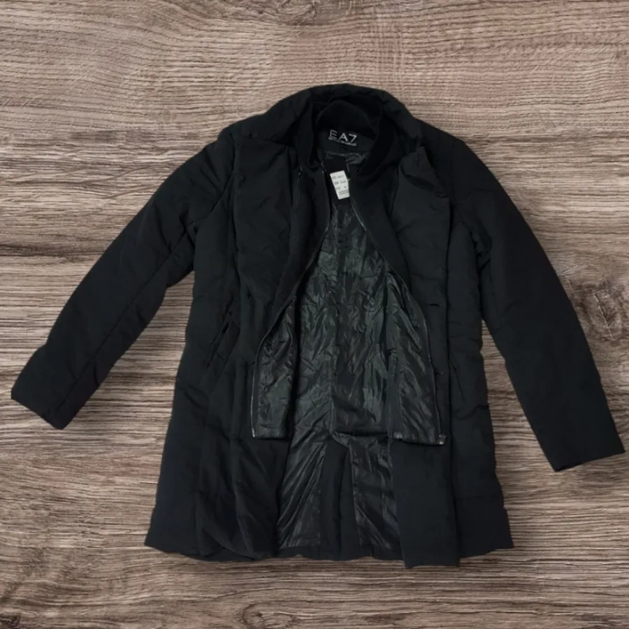 کاپشن اور مشکی armani