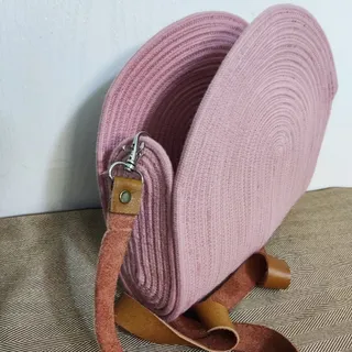 کیف قیطان صورتی